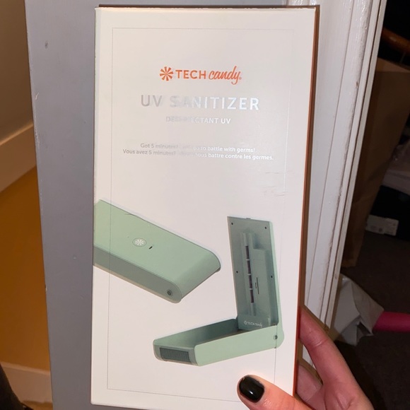 UV Sanitizer - Picture 1 of 2